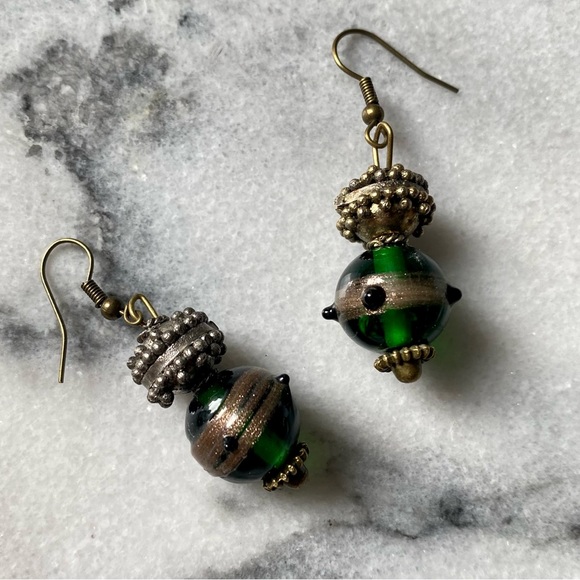 Handmade Lampwork Glass Bead Earrings Emerald Green Bronze Color Appliqué Dangle - Picture 1 of 5